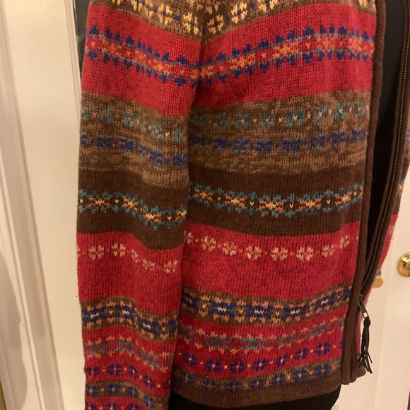 Classic Elements Petite Zipper Sweater - Picture 10 of 16